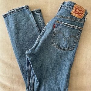 Levi’s 501 Straight Jean